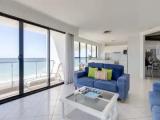 Apartment with sea view
