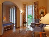 Junior Suite with balcony and with lake view