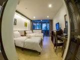 Standard Triple room with sea view
