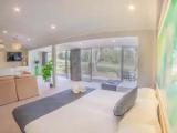 Standard Cottage