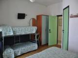 Economy Quadruple room