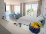 Suite with balcony and with sea view