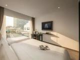 Executive Triple room with city view