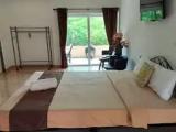 Standard Family room with garden view