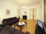 3 Bedrooms Apartment