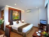 Deluxe Double room with city view