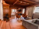 Suite with mountain view