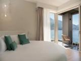 Standard room with lake view