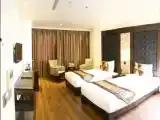 Deluxe Double room with city view