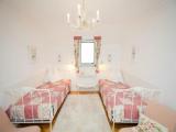 Classic Twin room