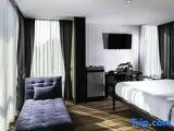 Deluxe Double Suite with pool view