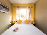 Standard Double room with lake view