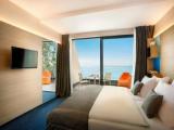 Superior Double room with balcony and with sea view
