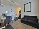 Apartment with garden view