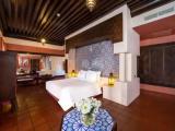 Orient with Jacuzzi Quadruple Suite