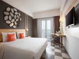 Superior room with balcony and with city view