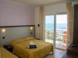 Standard Triple room with balcony
