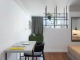 Suite with city view