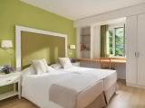 2 Bedrooms Premium Apartment with balcony