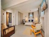 Standard room with balcony and with view
