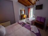 Standard Triple room with balcony