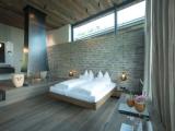 1 Bedroom Deluxe Double room with mountain view