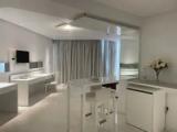2 Bedrooms Standard Family room with balcony
