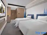 Superior Twin room with lake view