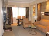 1 Bedroom Deluxe Double Club Suite