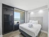 Studio with balcony and beachfront