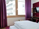 Suite with balcony and with mountain view