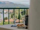 Deluxe Double room with lake view