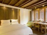 Standard room with garden view