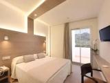 Standard Double room with view