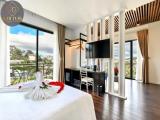 Suite with balcony