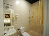 Standard Double room with city view