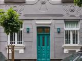 Quadruple Apartment