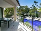 2 Bedrooms Apartment with pool view