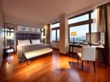 Grand Marina Suite with sea view