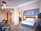 Corner Suite