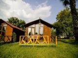 Single Bungalow with garden view