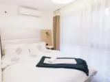 Luxury Sextuple Apartment with sea view