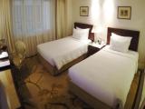 Deluxe Sketch Twin room