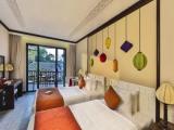 Standard room with sunset view