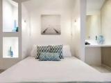 Premier room