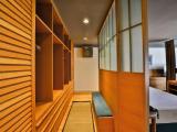 Comfort room