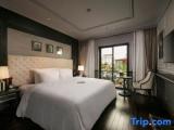 Double Junior Suite with city view