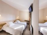 Classic Twin room with city view