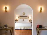 Junior Suite with balcony and with garden view