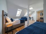 Sextuple Family Suite